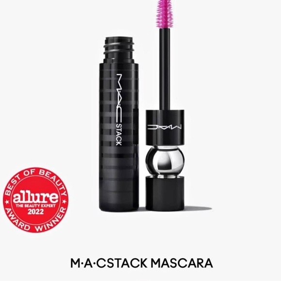 MAC Black Mascara NEW - Picture 2 of 3